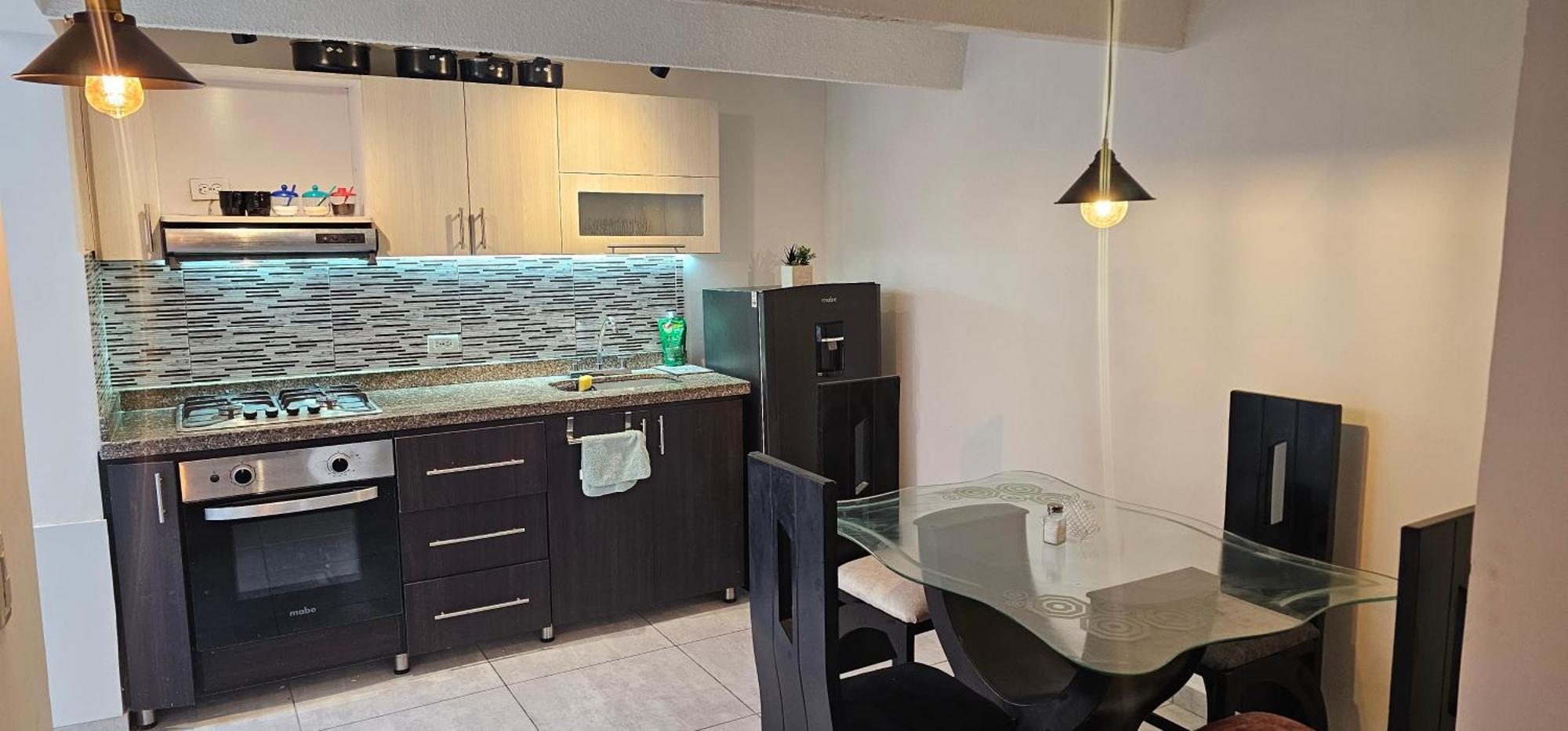 Hermosa Casa Con Espacios Independientes Cerca A Mall Plaza