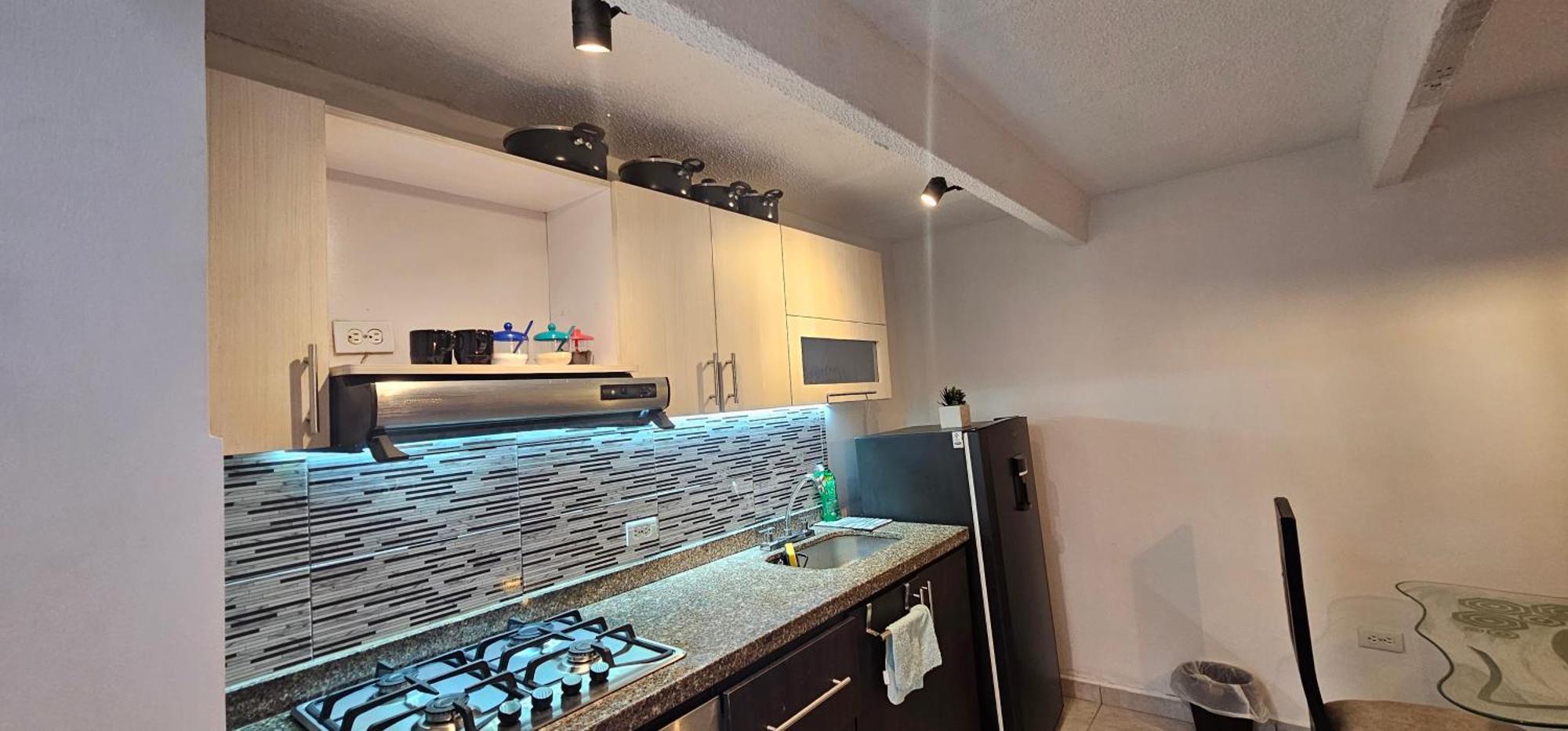 Hermosa Casa Con Espacios Independientes Cerca A Mall Plaza *