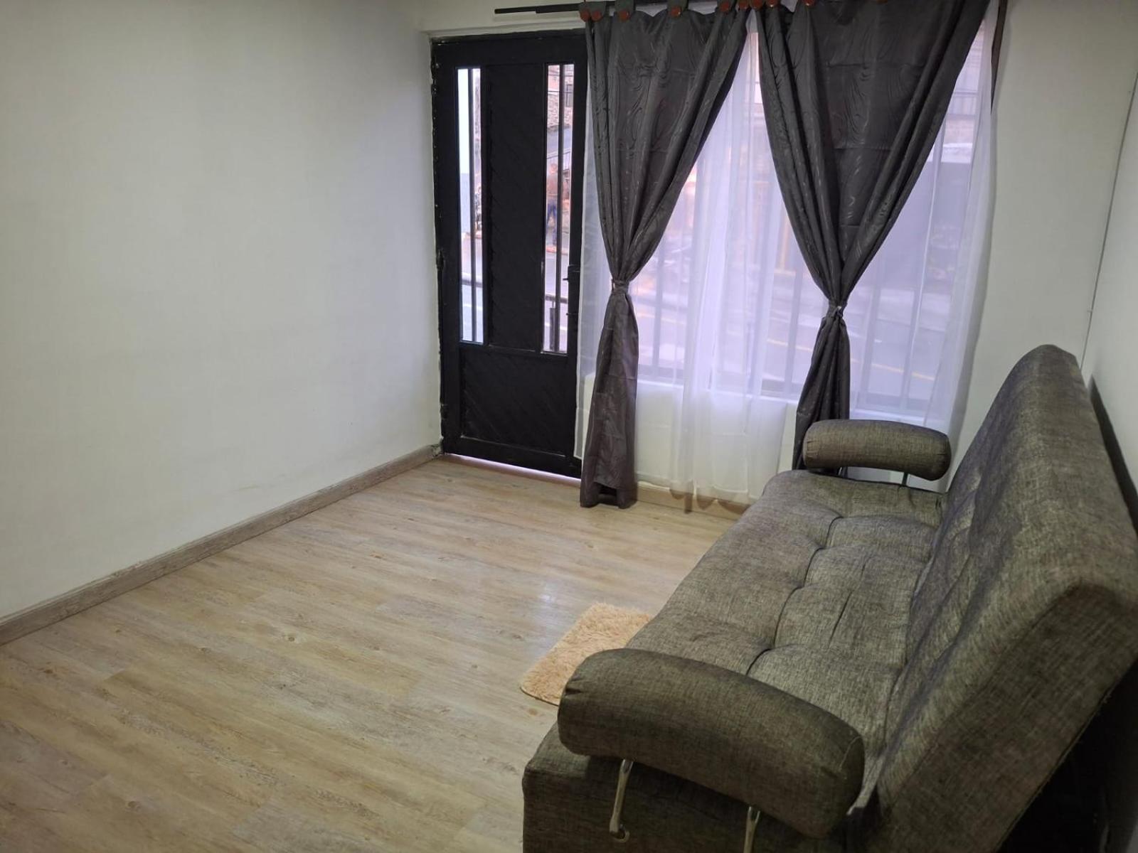 Hermosa Casa Con Espacios Independientes Cerca A Mall Plaza *